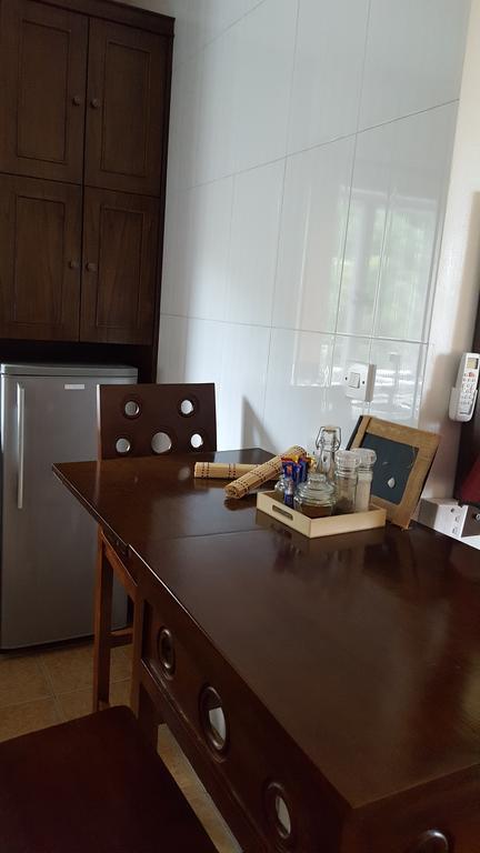 Villa Kayola - Self Catering Pointe La Rue Buitenkant foto